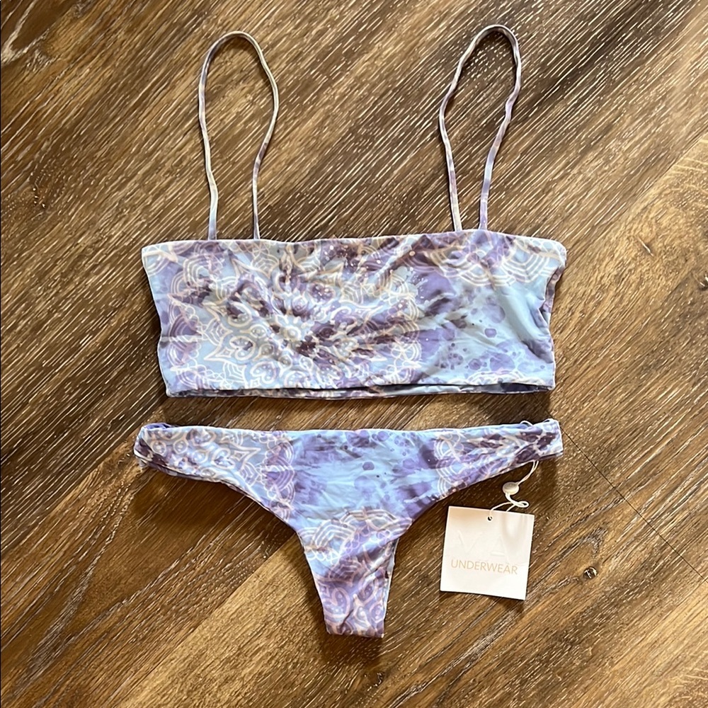 Mai bikini mod top and everyday bottom set